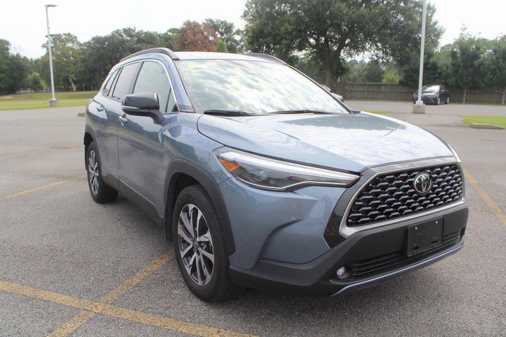 used 2025 Toyota Corolla Cross car, priced at $31,595