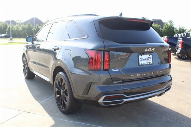 used 2022 Kia Sorento car, priced at $30,175