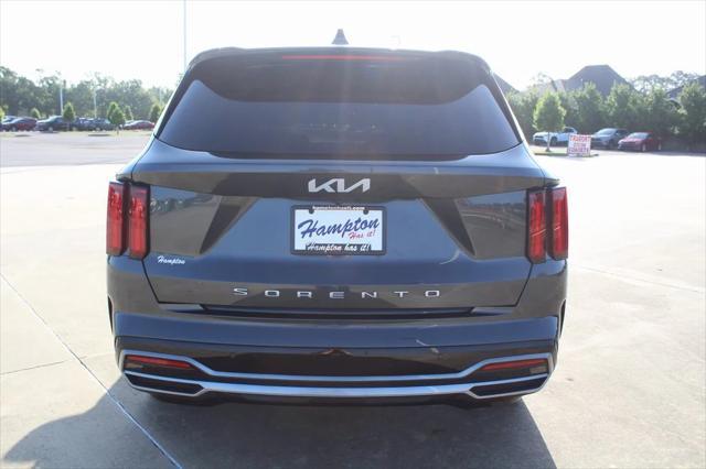 used 2022 Kia Sorento car, priced at $30,175