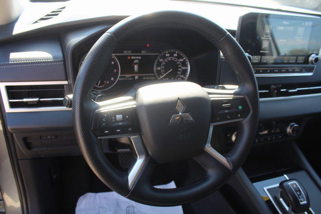 used 2024 Mitsubishi Outlander car, priced at $24,999