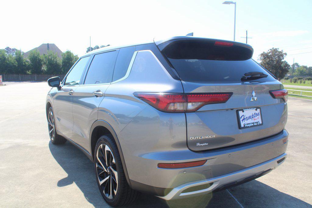 used 2024 Mitsubishi Outlander car, priced at $24,999