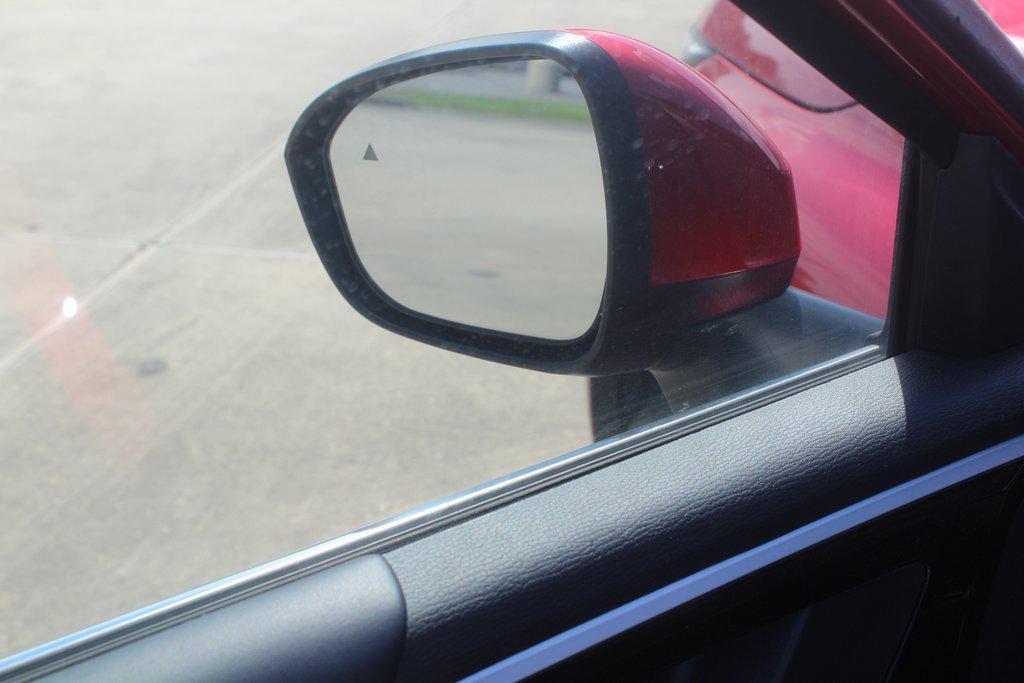 used 2023 Mitsubishi Outlander car, priced at $24,295