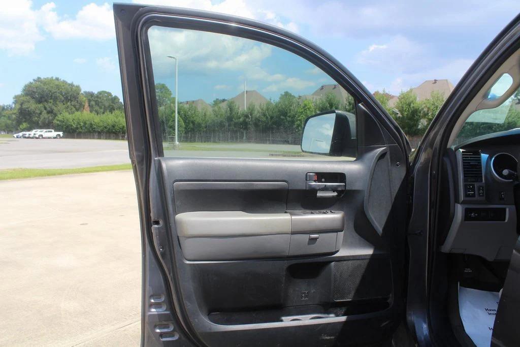 used 2011 Toyota Tundra car, priced at $11,995