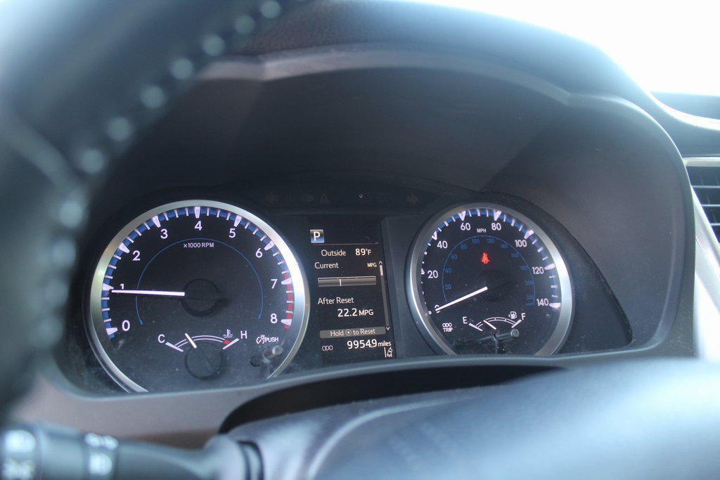 used 2017 Toyota Highlander car, priced at $18,995