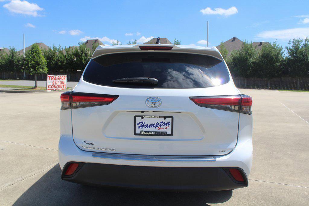 used 2022 Toyota Highlander car, priced at $27,995