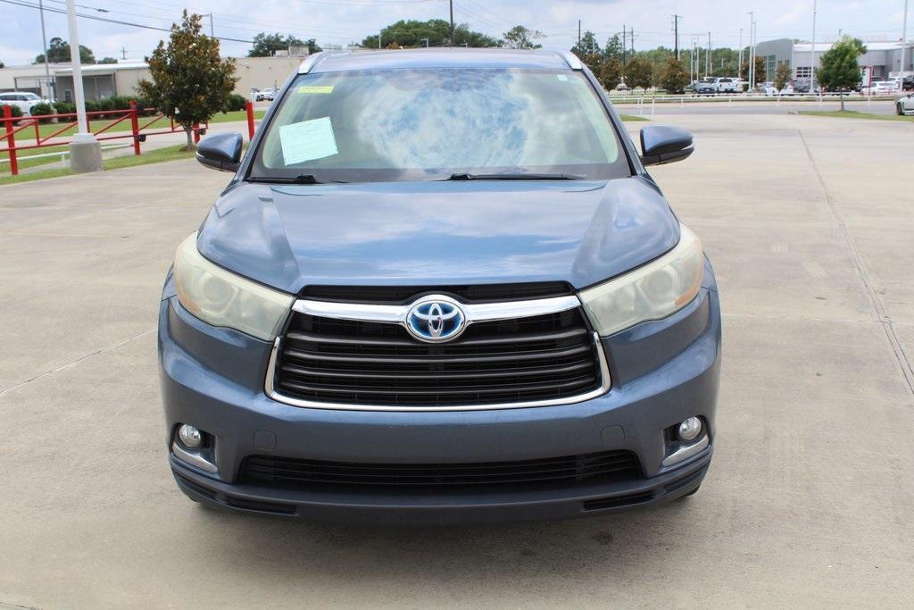 used 2015 Toyota Highlander Hybrid car, priced at $24,400