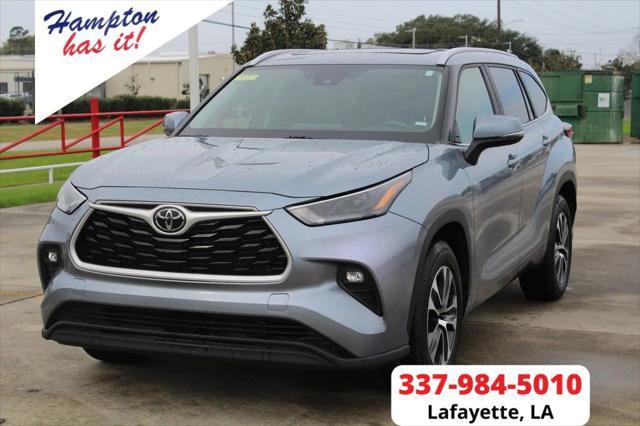 used 2023 Toyota Highlander car, priced at $34,995