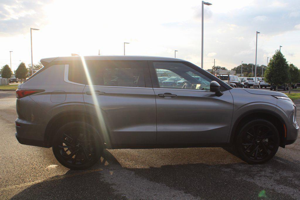 used 2022 Mitsubishi Outlander car, priced at $19,460