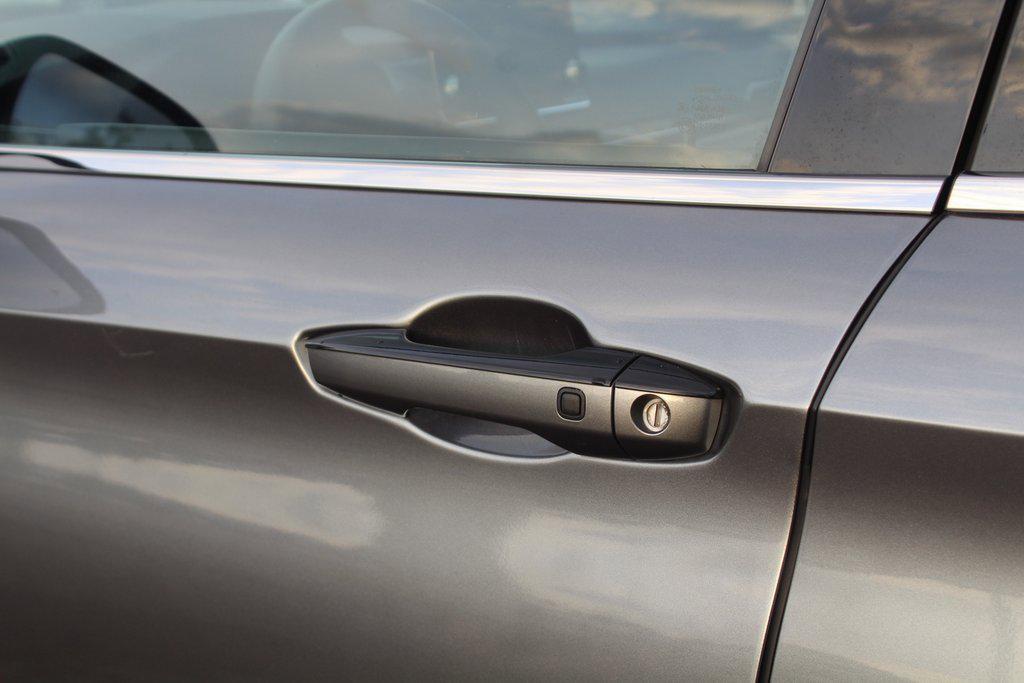 used 2022 Mitsubishi Outlander car, priced at $19,460