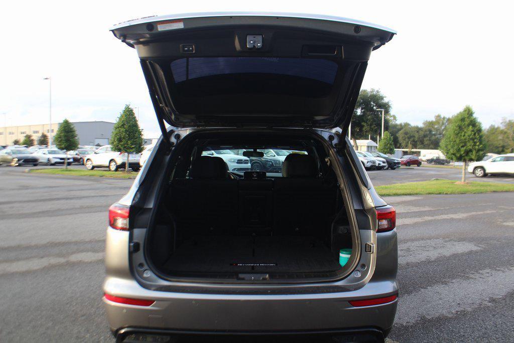 used 2022 Mitsubishi Outlander car, priced at $19,460