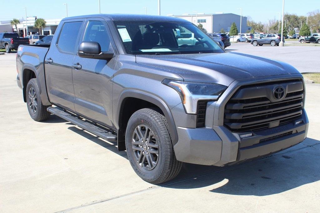 new 2025 Toyota Tundra car