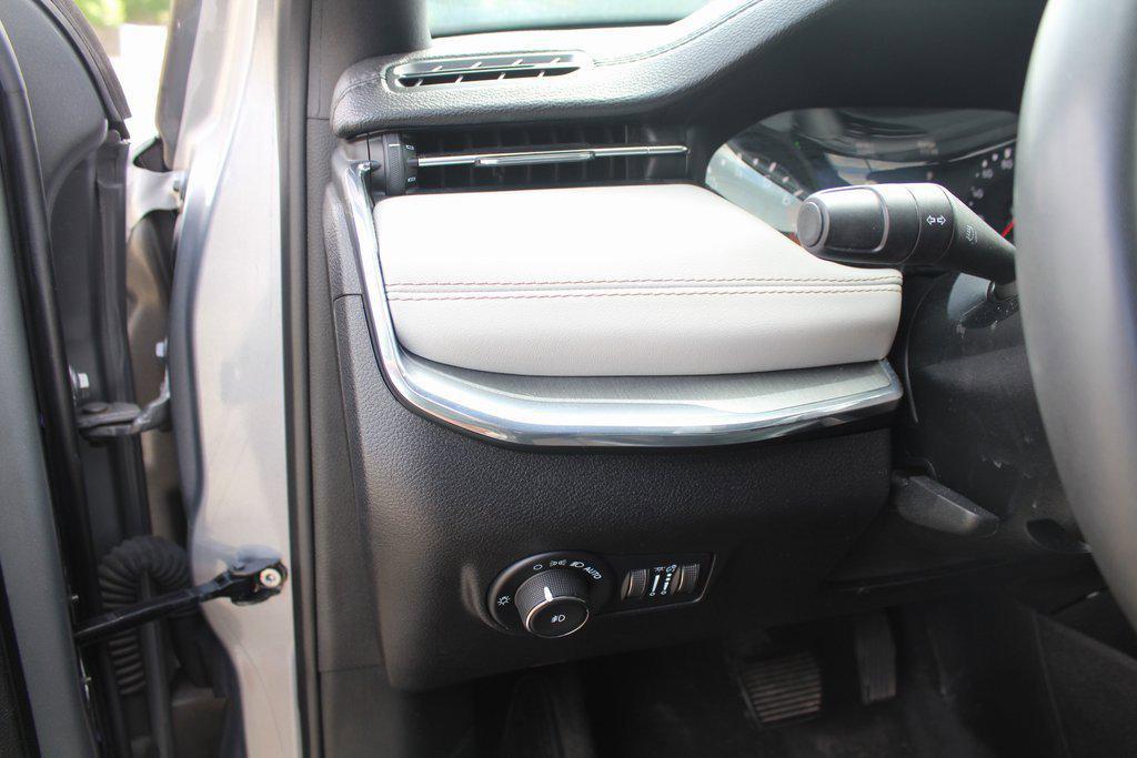 used 2023 Jeep Compass car, priced at $20,995