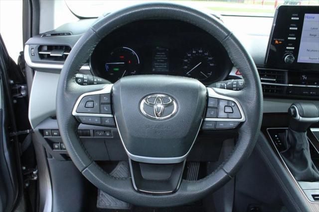used 2023 Toyota Sienna car, priced at $38,995