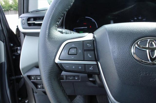used 2023 Toyota Sienna car, priced at $38,995