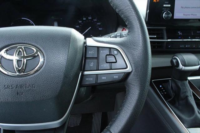 used 2023 Toyota Sienna car, priced at $38,995