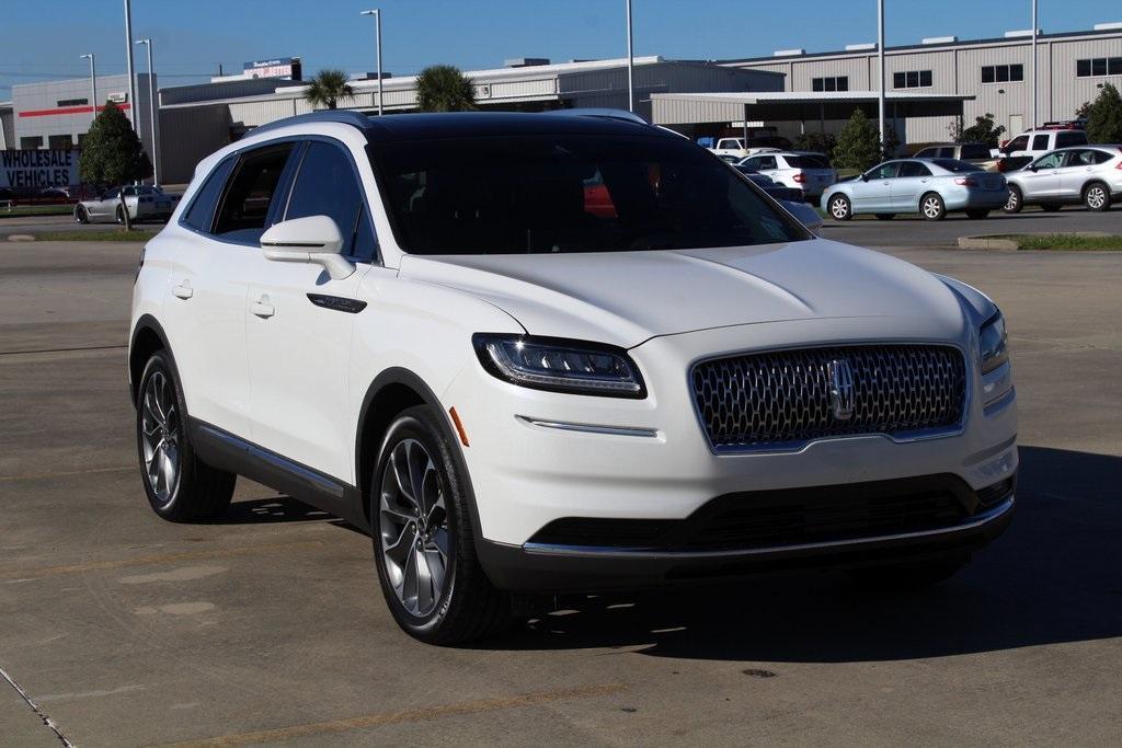 used 2022 Lincoln Nautilus car, priced at $39,999