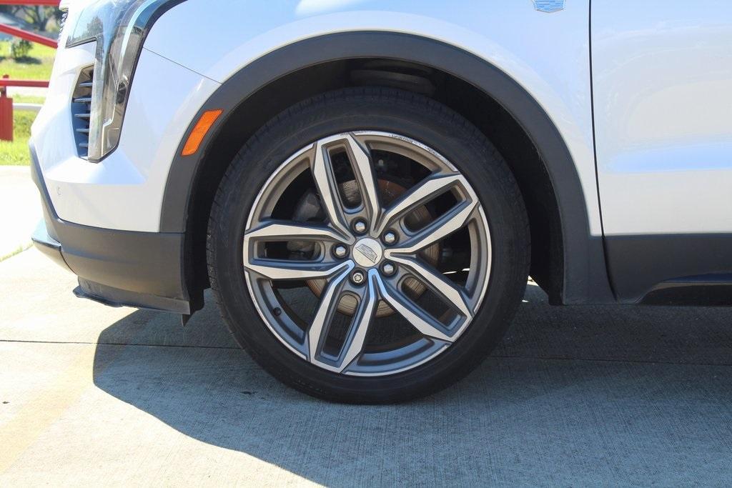 used 2019 Cadillac XT4 car, priced at $19,999