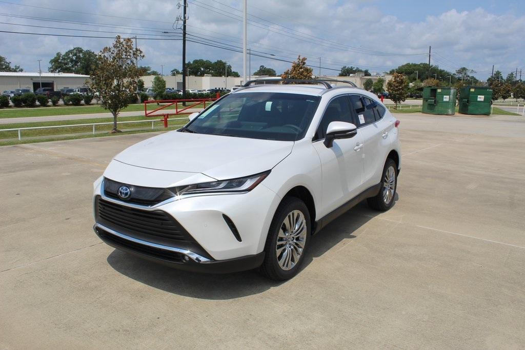 new 2024 Toyota Venza car, priced at $44,127