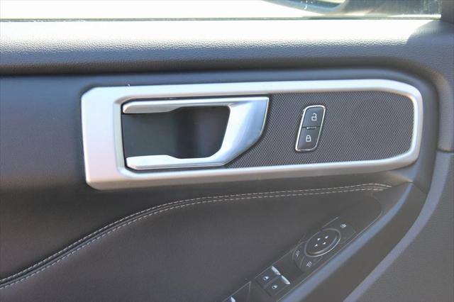 used 2020 Ford Explorer car, priced at $17,999