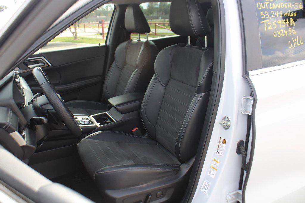 used 2023 Mitsubishi Outlander car, priced at $23,800