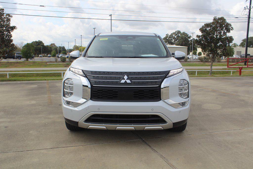 used 2023 Mitsubishi Outlander car, priced at $23,800
