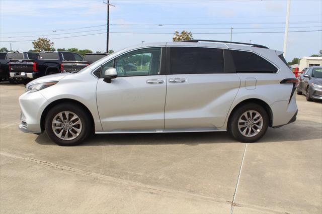 used 2023 Toyota Sienna car, priced at $37,999
