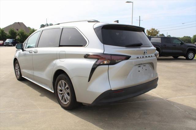 used 2023 Toyota Sienna car, priced at $37,999