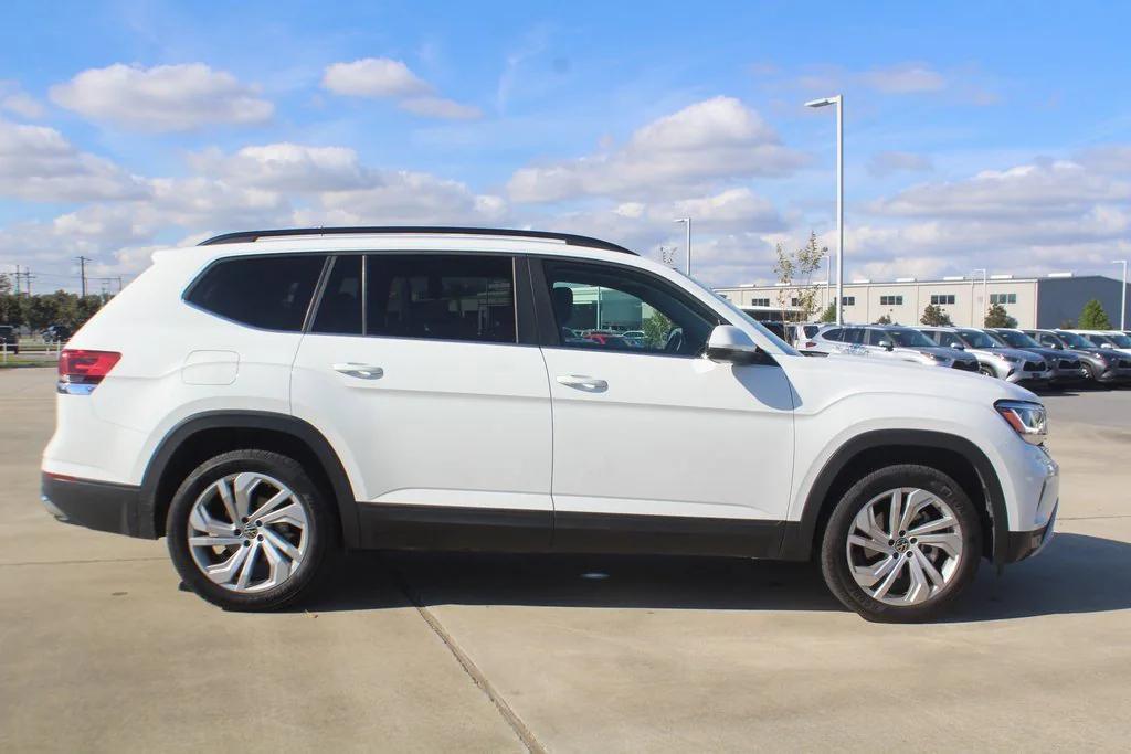 used 2022 Volkswagen Atlas car, priced at $25,999