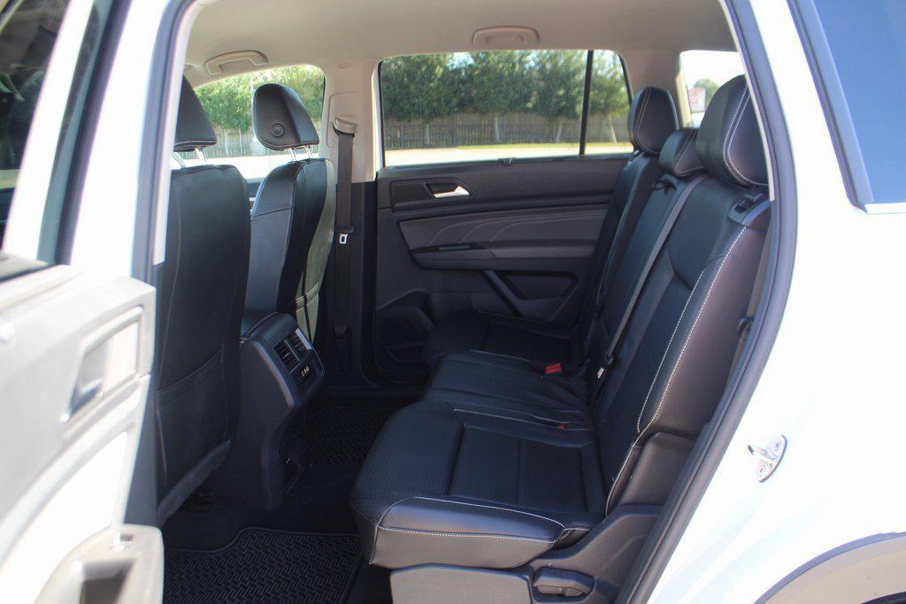 used 2022 Volkswagen Atlas car, priced at $25,999
