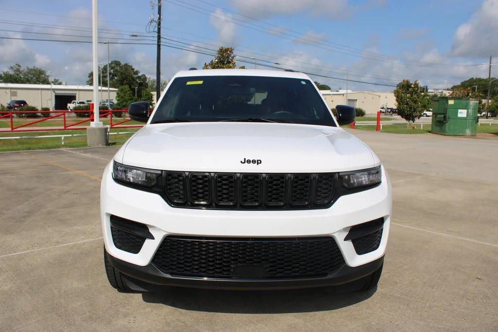 used 2023 Jeep Grand Cherokee car, priced at $27,795