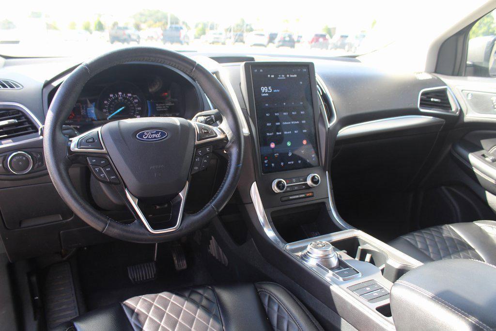 used 2024 Ford Edge car, priced at $27,999