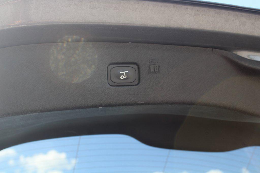 used 2024 Ford Edge car, priced at $27,999