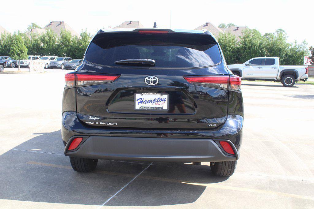 used 2023 Toyota Highlander car, priced at $35,495