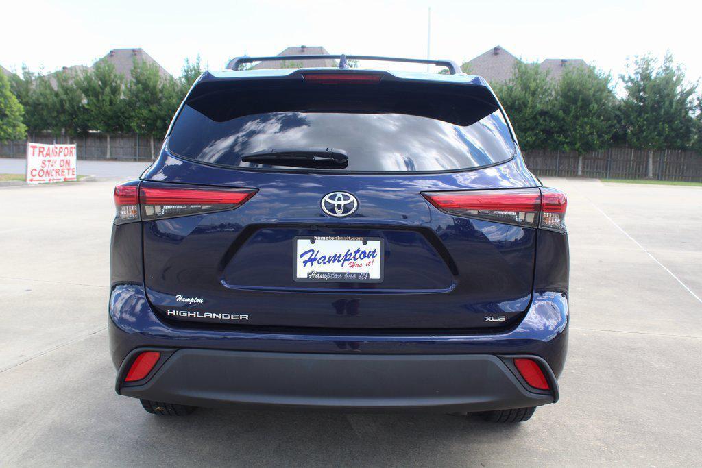 used 2023 Toyota Highlander car, priced at $37,995