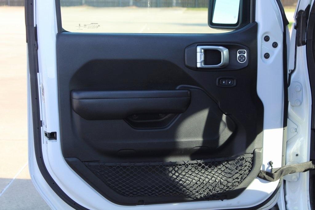 used 2020 Jeep Gladiator car, priced at $34,299