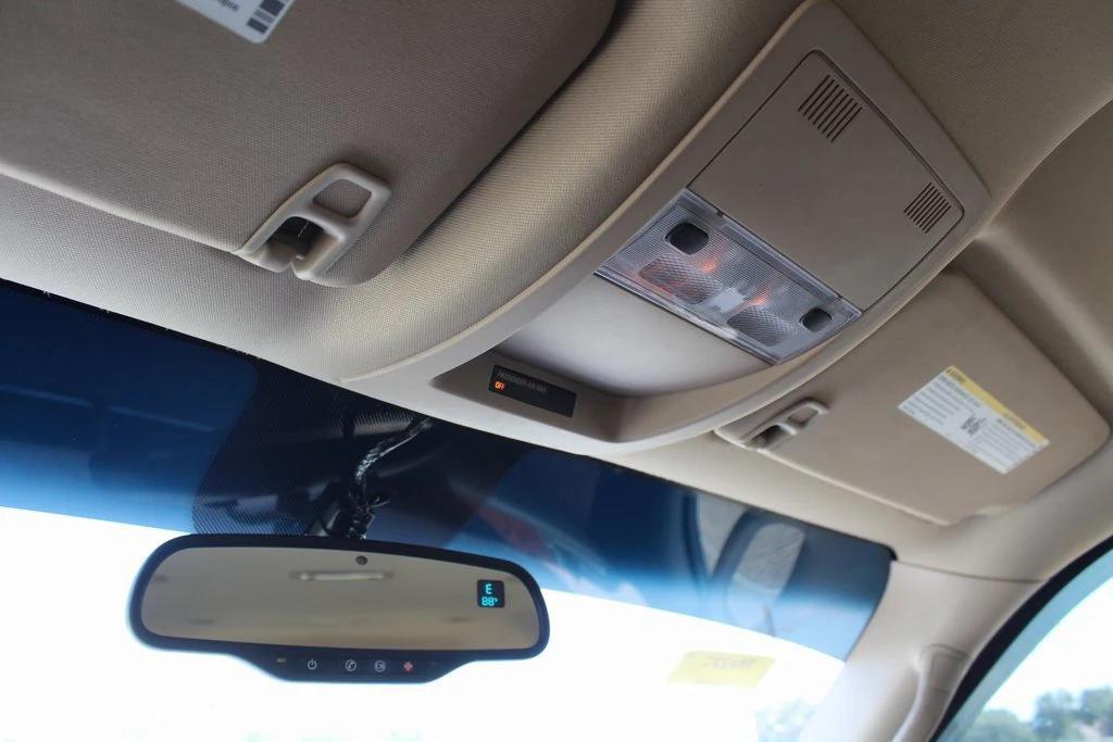 used 2007 Chevrolet Suburban car, priced at $6,000