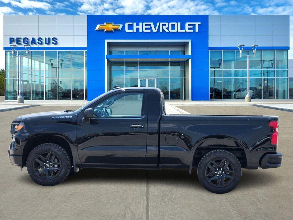 new 2026 Chevrolet Silverado 1500 car, priced at $39,510