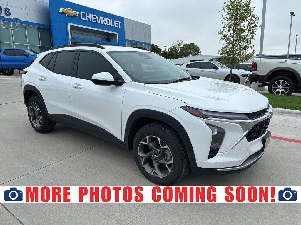 used 2024 Chevrolet Trax car, priced at $21,969
