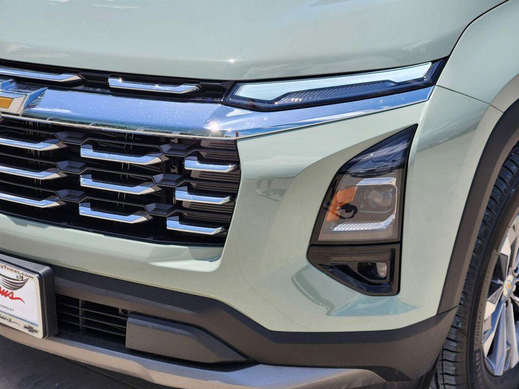 new 2026 Chevrolet Equinox car, priced at $33,925