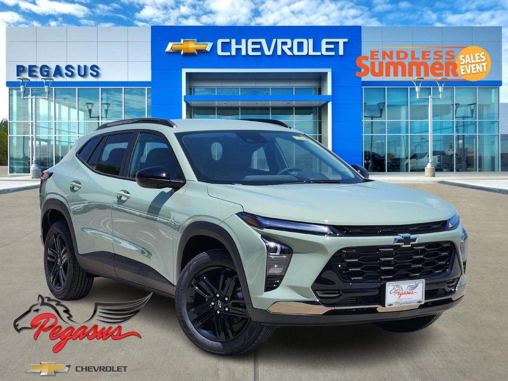 new 2025 Chevrolet Trax car, priced at $26,690