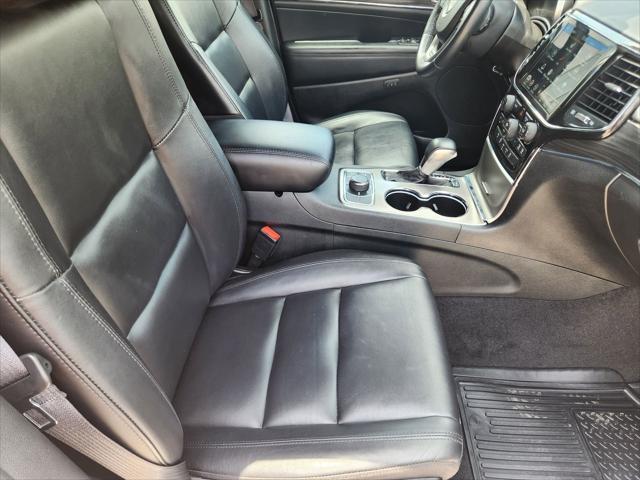 used 2022 Jeep Grand Cherokee car, priced at $29,253
