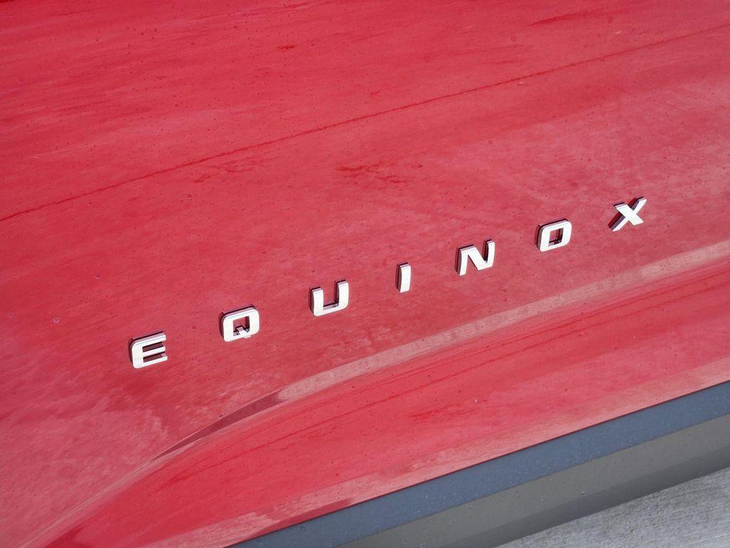new 2026 Chevrolet Equinox car, priced at $27,990