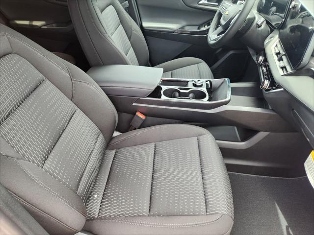 new 2026 Chevrolet Equinox car, priced at $30,490