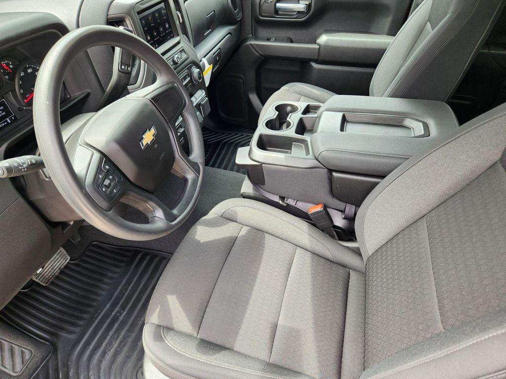 new 2025 Chevrolet Silverado 1500 car, priced at $39,715