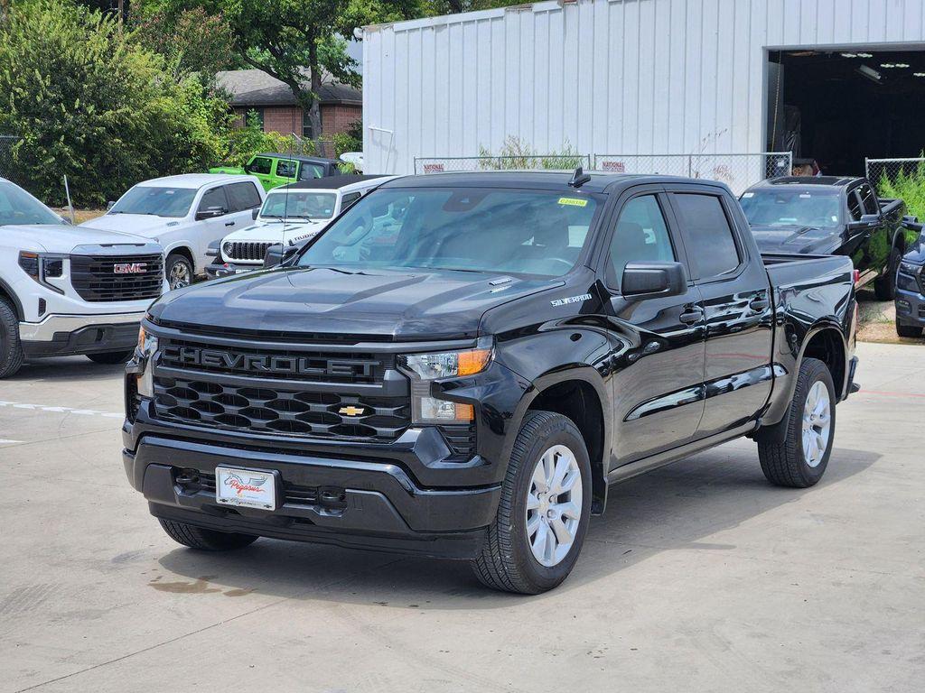 new 2025 Chevrolet Silverado 1500 car, priced at $39,715