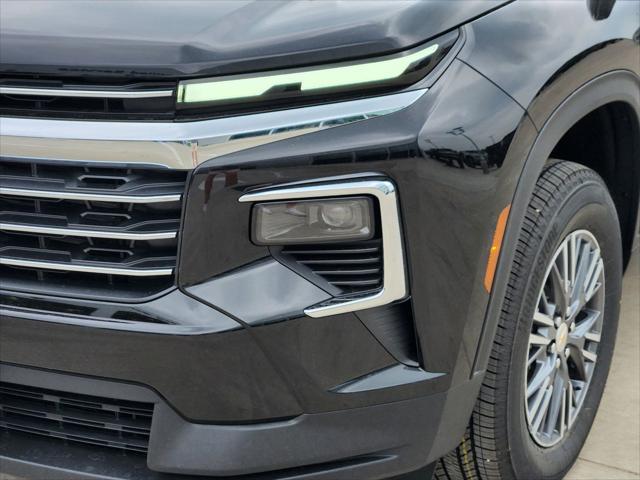 new 2025 Chevrolet Traverse car, priced at $43,695