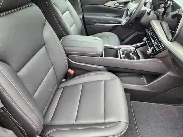 new 2025 Chevrolet Traverse car, priced at $43,695