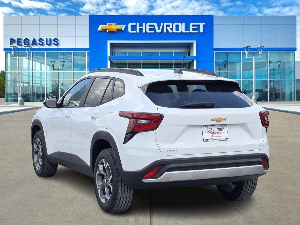 new 2025 Chevrolet Trax car, priced at $23,987
