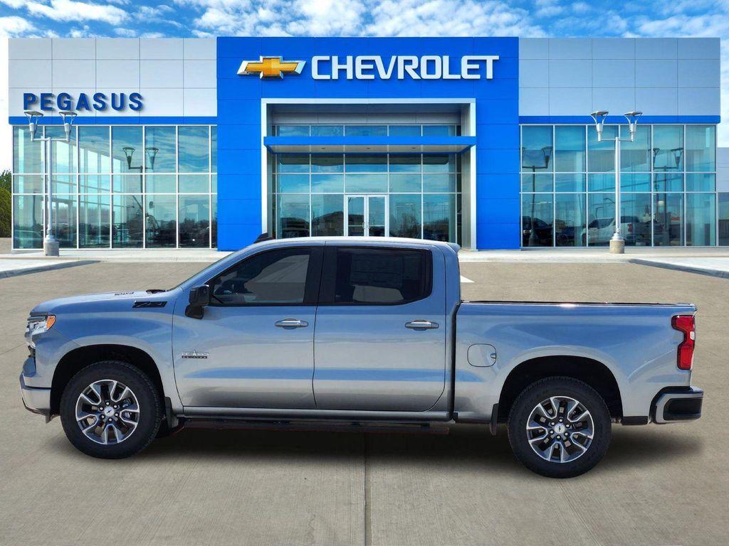 new 2025 Chevrolet Silverado 1500 car, priced at $62,015