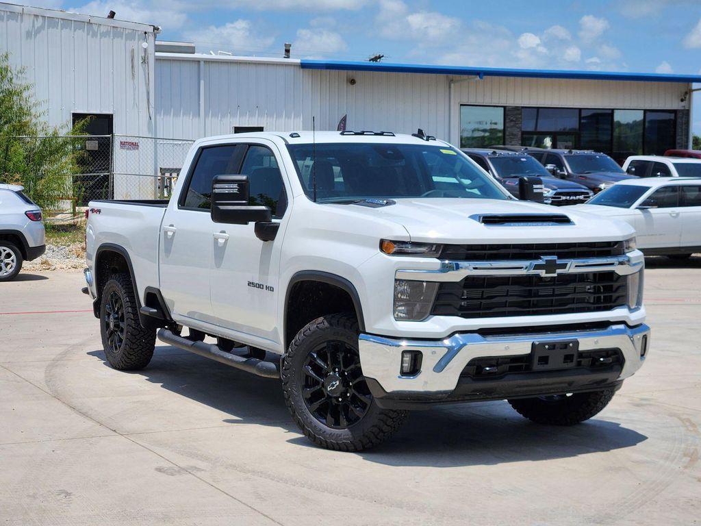 new 2025 Chevrolet Silverado 2500 car, priced at $73,430